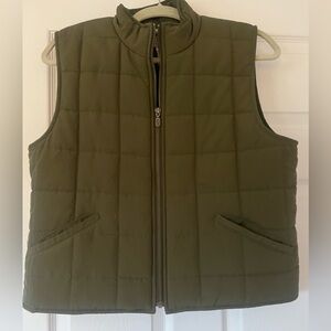 Women’s Olive Green Quilted Vest
